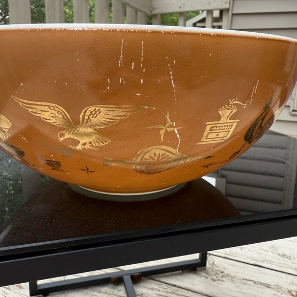 Vintage Pyrex 4 Qt Cinderella Mixing Bowl - Early American 444 (1962–71) - Picture 5 of 6